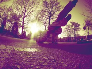 526649_382225495134887_630457594_n